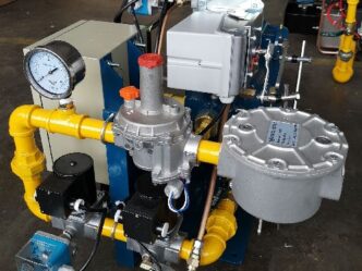 Automatic ignition gas furnace burner for water heater or hot air stove